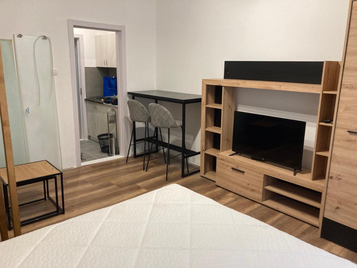 Hotel Duga Novi Sad Ngoại thất bức ảnh
