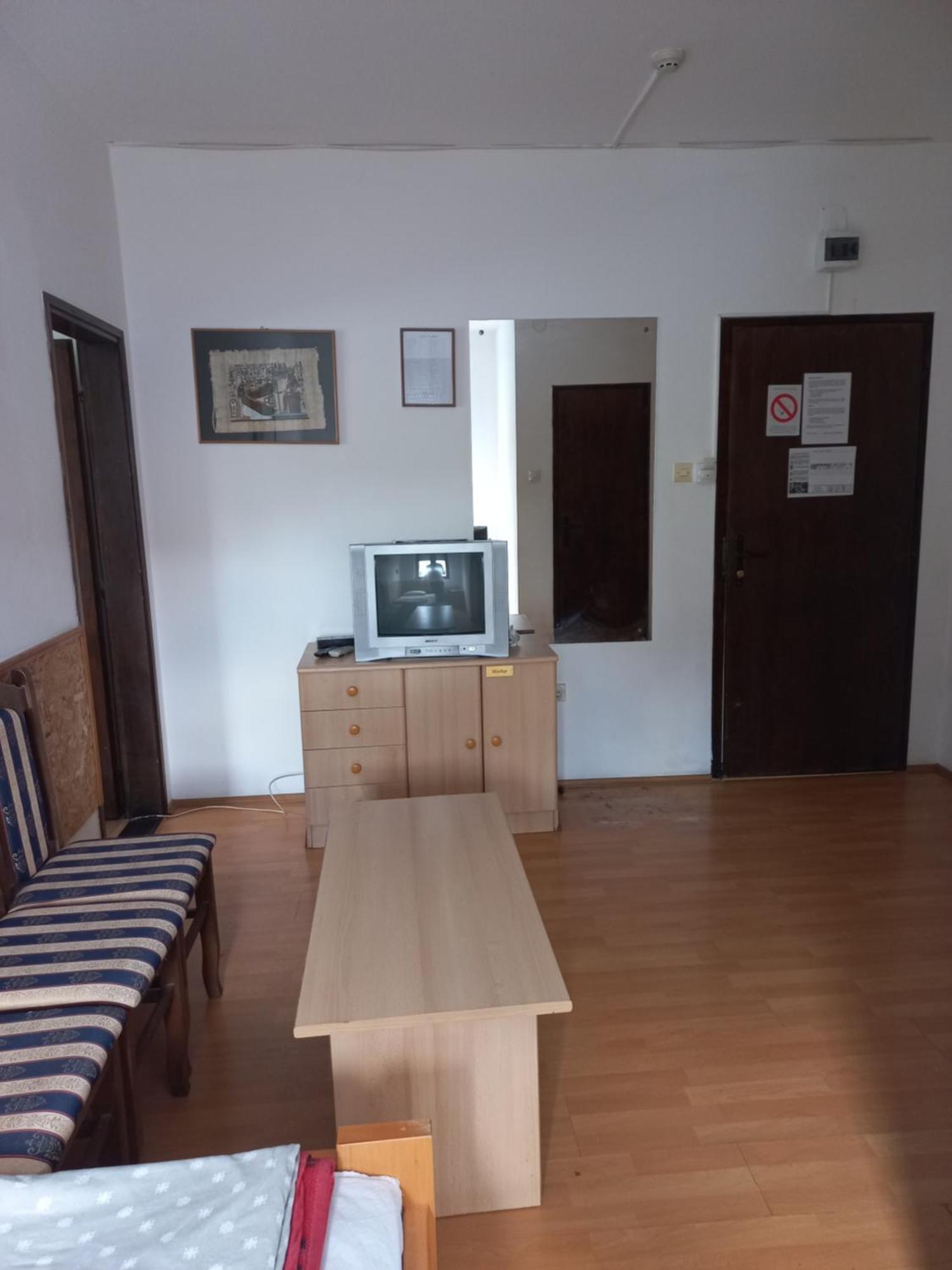 Hotel Duga Novi Sad Ngoại thất bức ảnh