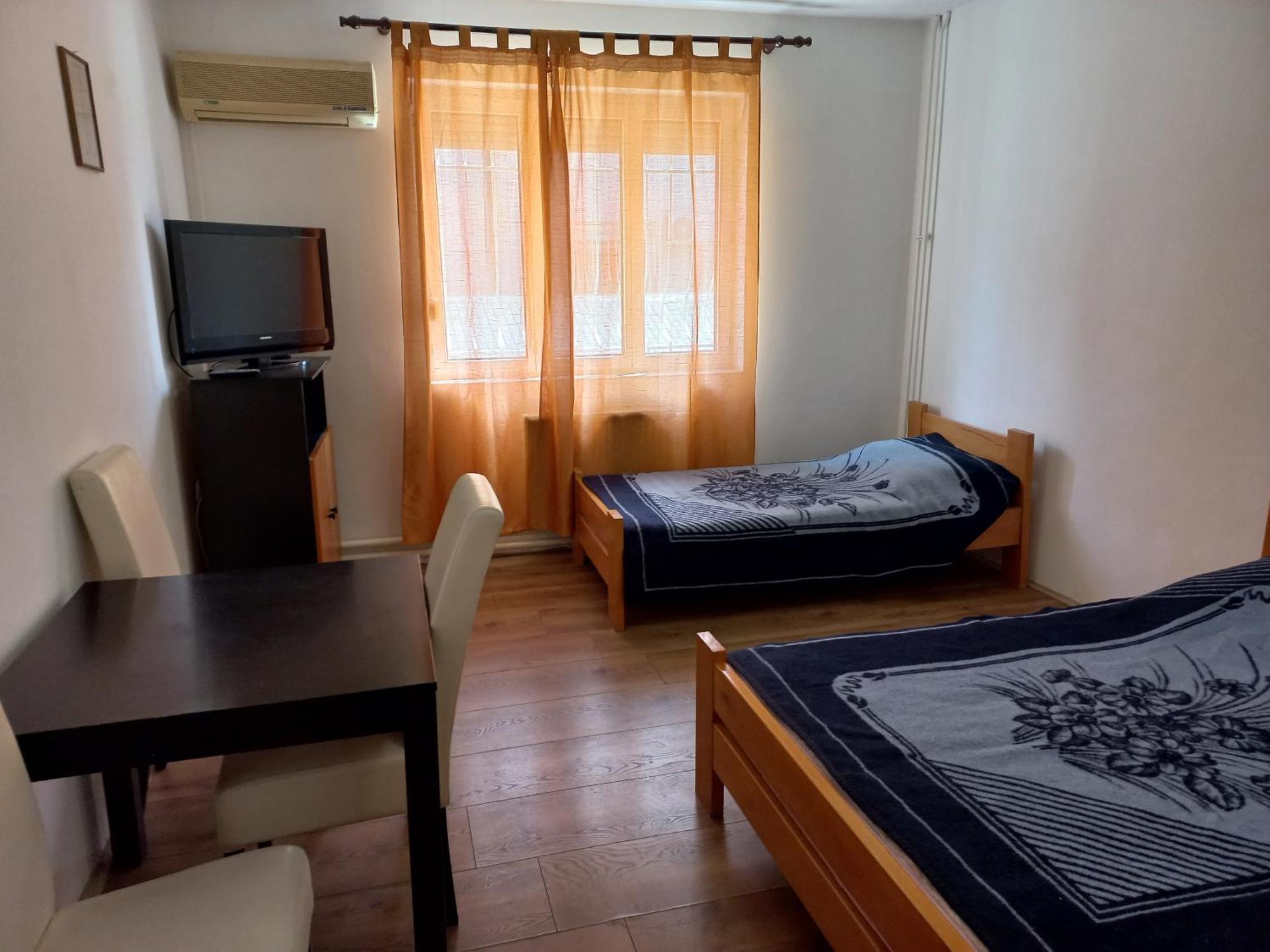 Hotel Duga Novi Sad Ngoại thất bức ảnh