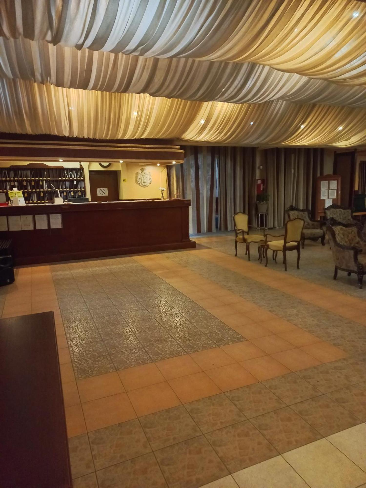 Hotel Duga Novi Sad Ngoại thất bức ảnh
