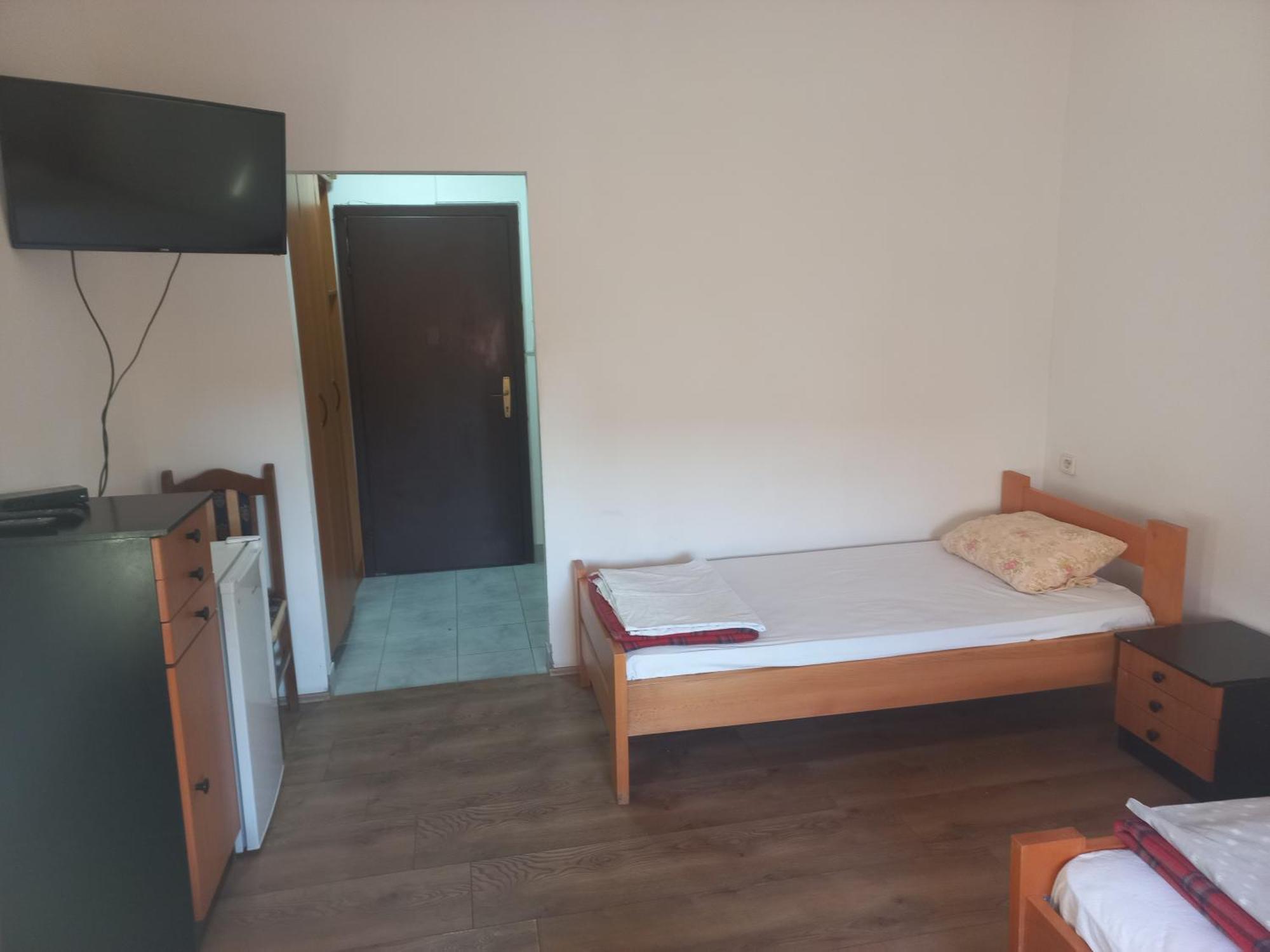Hotel Duga Novi Sad Ngoại thất bức ảnh