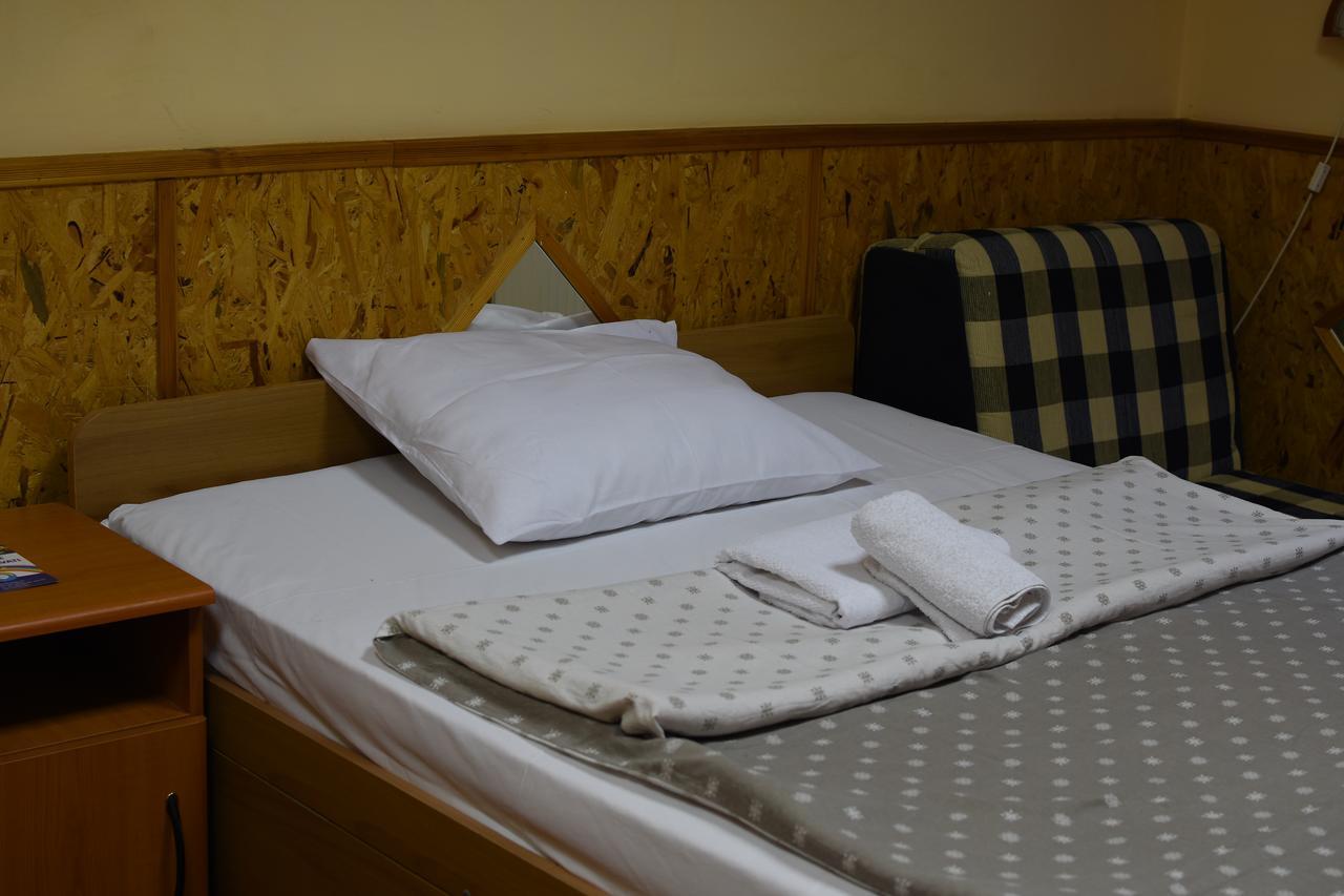 Hotel Duga Novi Sad Ngoại thất bức ảnh